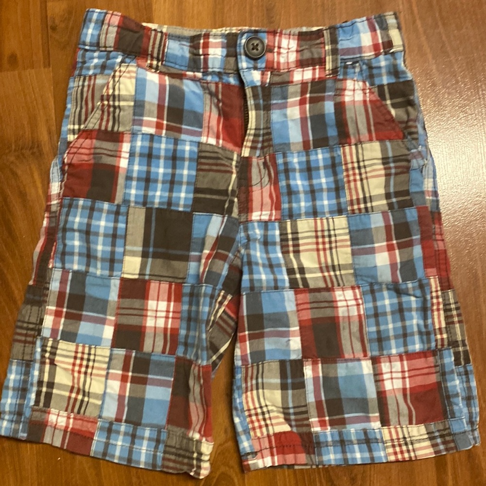 Gymboree boys patch shorts